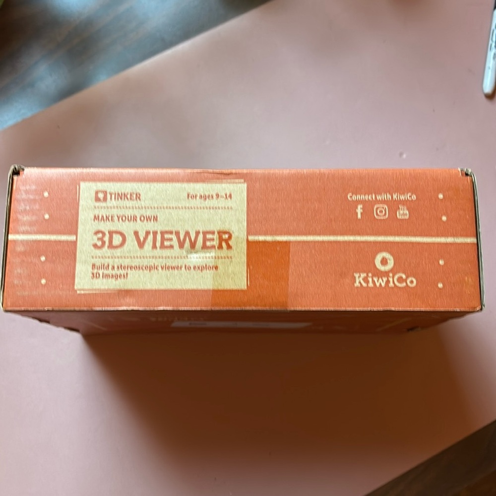 KiwiCo Tinker Box Make Your Own 3D Viewer Age 9+
